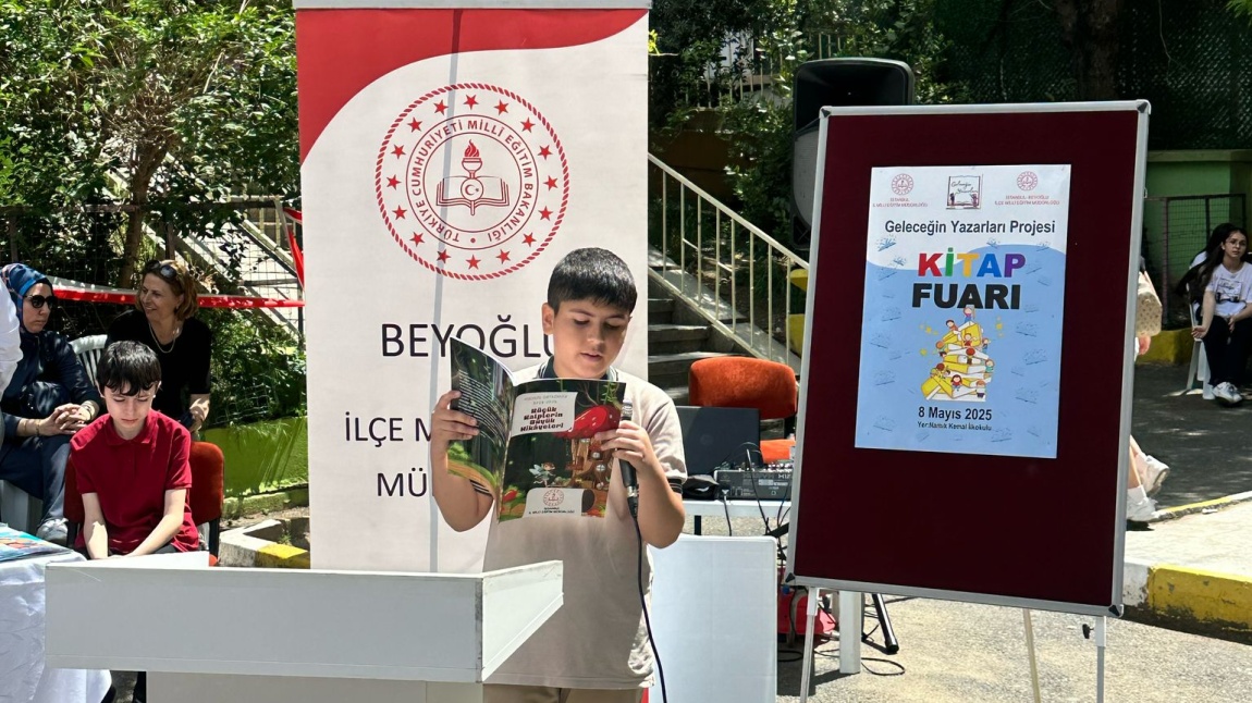 GELECEĞİN YAZARLARI PROJESİ